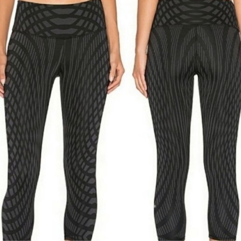ALO Yoga Black Airbrush Leggings